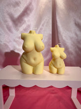 Load image into Gallery viewer, Curvy Body Candle | Scent | Female Body Candle