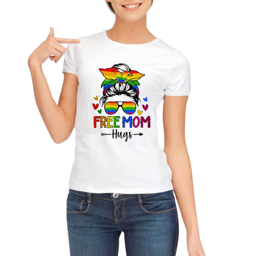 Free Mom Hugs Tee