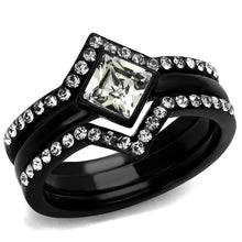 Load image into Gallery viewer, Stainless Steel IP Black(Ion Plating) Ring with Top Grade Crystal
